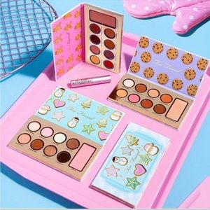 SALE🚨 Too Faced Christmas Bake Shoppe Makeup Set